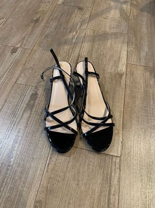 Sandali da donna con tacco nero