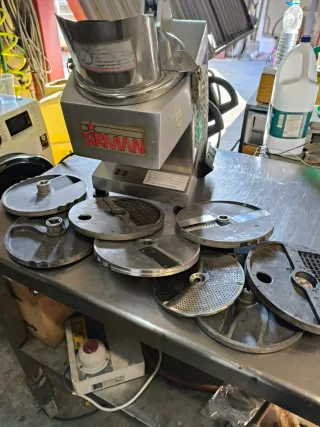 Cortadora de Verduras Industrial Sirman