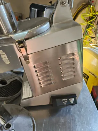 Cortadora de Verduras Industrial Sirman