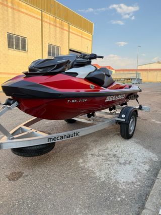 Moto de agua Sea-Doo RXP 325