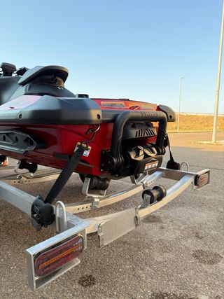 Moto de agua Sea-Doo RXP 325