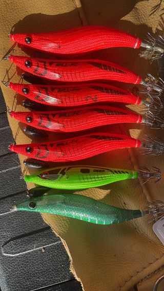 Señuelos de pesca tipo pajarito