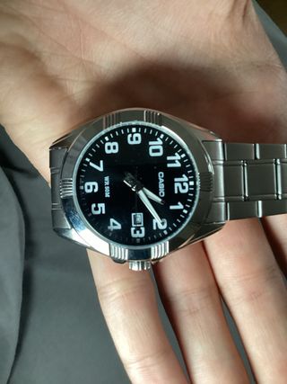 Reloj Casio WR50M Negro y Plateado