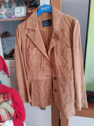 Chaqueta de piel Stradivarius Talla S