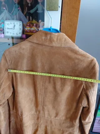 Chaqueta de piel Stradivarius Talla S