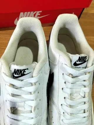 Zapatillas Nike Court Vision Low Blancas y Negras