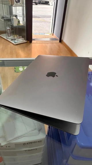 MacBook Air 2020 M1 256GB Batería 100%
