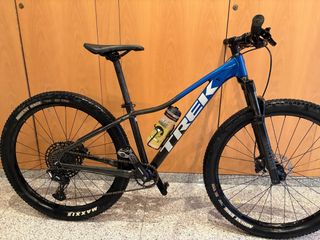 Bicicleta Trek Marlin 8