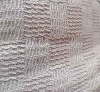 Copriletto matrimoniale IKEA STENFRÖMAL beige