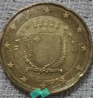 Malta 20 céntimos 2008 con estrella F,