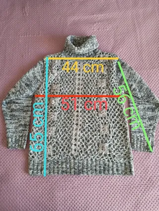 Maglione a collo alto artigianale