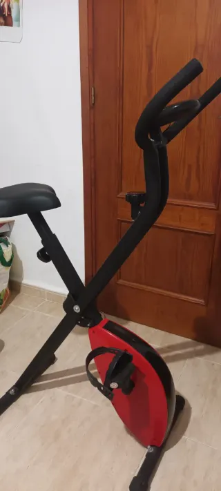 Bicicleta Estática Gimnasio Roja