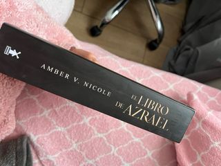 El libro de Azrael / The Book of Azrael (DIOSES...