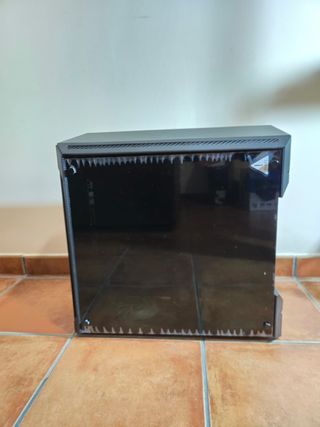 Caja PC MSI MPG GUNGNIR 100 Gaming ATX