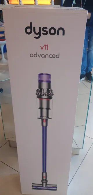 Dyson V11 advanced aspirapolvere