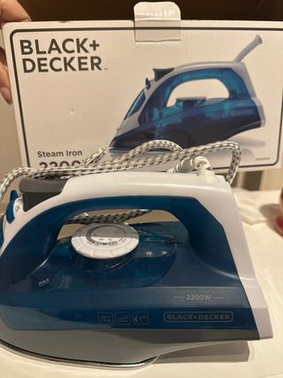 Ferro da stiro Black+Decker 2200W