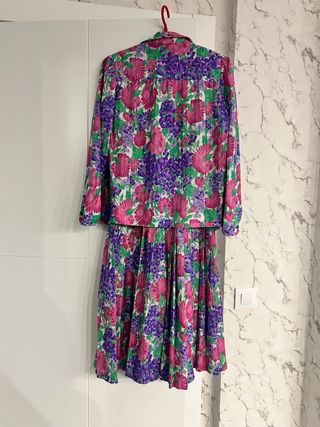 Vestido Paris flores rosa y morado