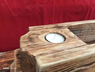 Centrotavola portacandela in legno rustico