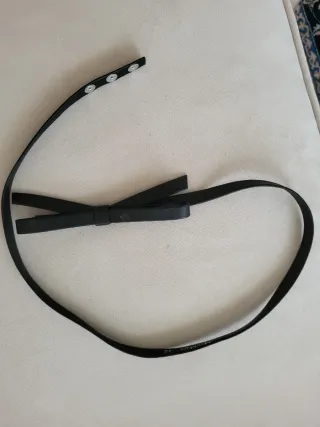 Cinturón fino piel Max Mara lazo T.42