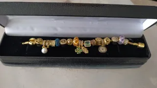 Pulsera Armonía Dorada Multicolor