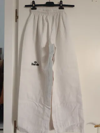 Dobok Taekwondo Daedo Talla 150