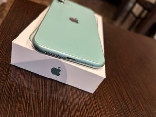 iPhone 11 64GB Turquesa