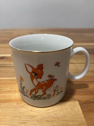 Taza Bambi con pájaros y flores