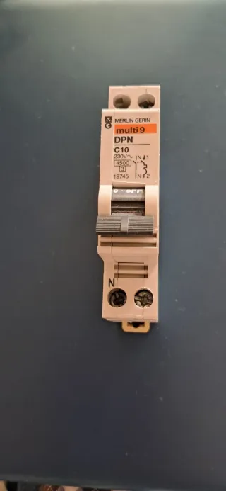 Merlin Gerin DPN C10 Magnetotérmico