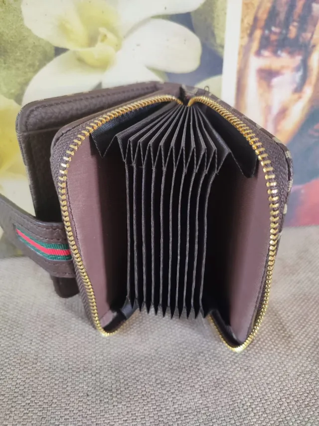 Portafoglio Guess Marrone