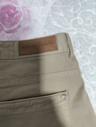 Camisa Álvaro Moreno Rayas Azul y Blanco