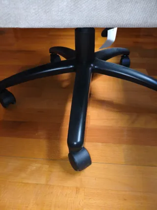 Silla de escritorio Conforama , color Beige y Gris