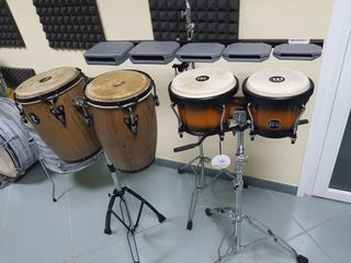 Marimaba,Vibrafono y otros instrumentos.