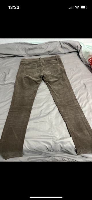 Vaqueros marrones de pana