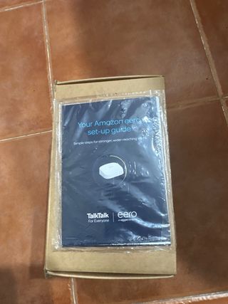 eero Pro 6 Wi-Fi 6 Tri-banda (Grande)