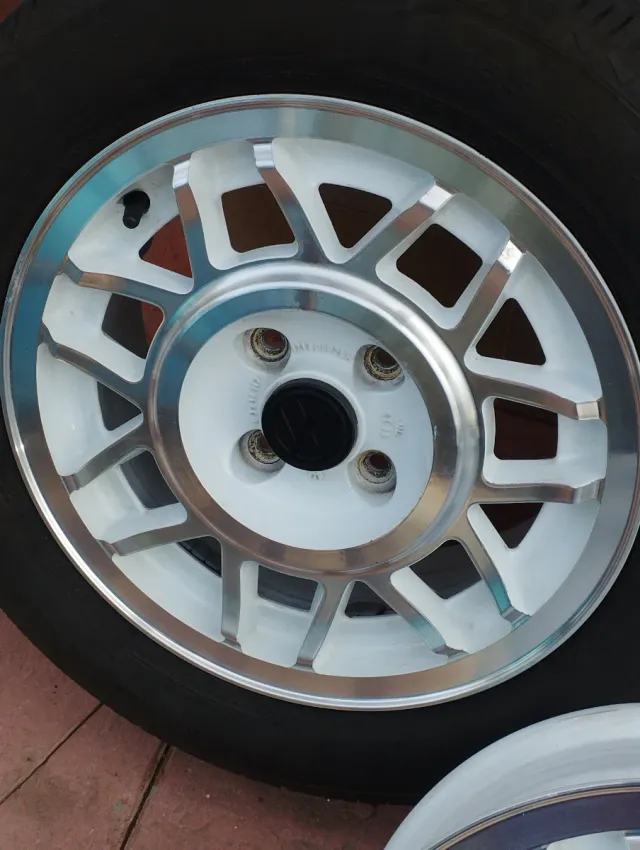 Llantas VW Golf Cabrio