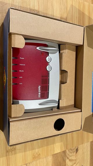 Router WiFi FRITZ!Box 4020