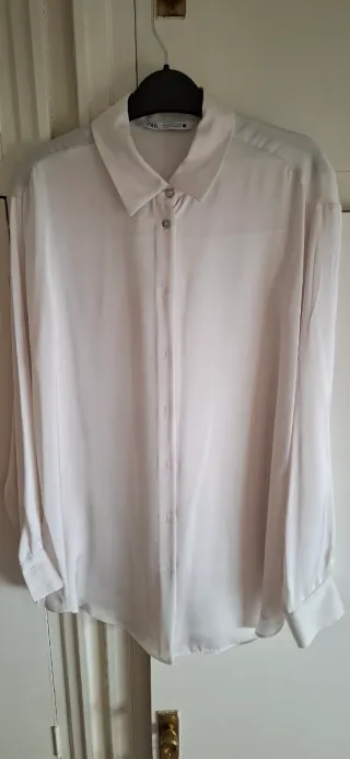 Blusa Zara Blanca con Caída