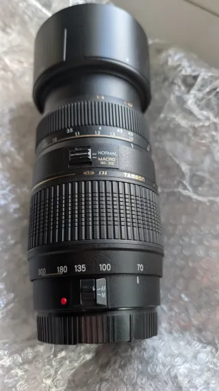 Ogetivo taron compatible con Canon sin estrenar