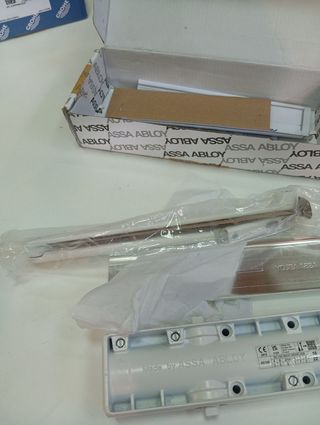 Cierrapuertas Brazo Articulado para Puertas