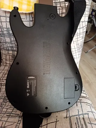 Juego Guitar Hero Live Xbox 360 + guitarra