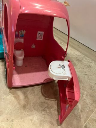 Caravana Barbie con Accesorios