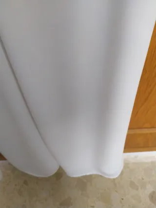 Vestido blanco tirantes crepé Zara