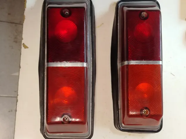 2 Pilotos Traseros Vintage Coche