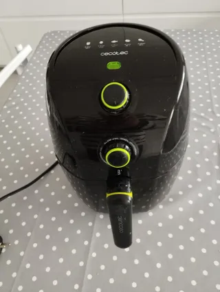 Cecotec Airfryer 2.5L