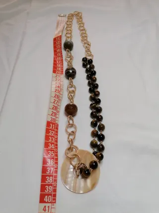 Collana occhio di tigre e madreperla