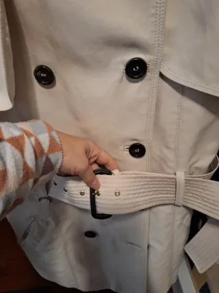 Gabardina Zara Beige Talla M