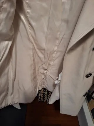 Gabardina Zara Beige Talla M