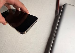 iPhone 13 Pro oro bianco