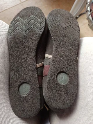 Botines marrones y grises