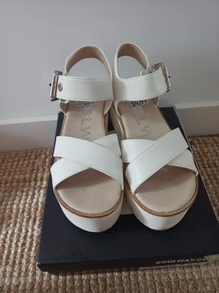 Sandalias plataforma Coolway blancas talla 39